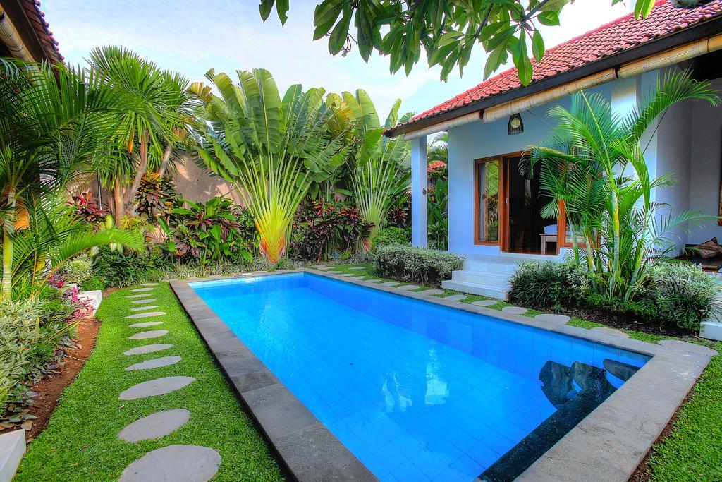 Villa Bisi Seminyak Buitenkant foto
