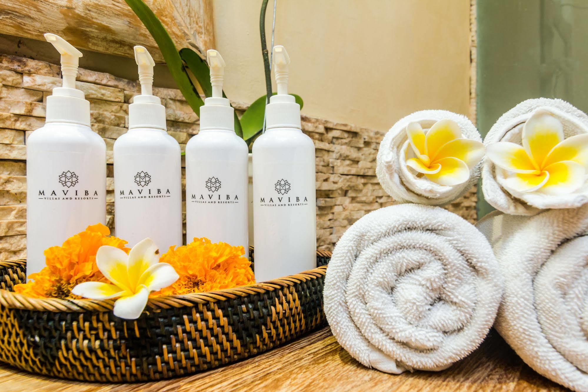 Villa Bisi Seminyak Buitenkant foto